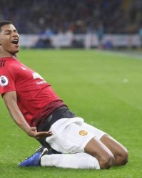  曼联逆转绝杀西汉姆，拉什福德补时世界波定乾坤  