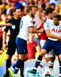  慕尼黑德比战火药味十足险冲突  