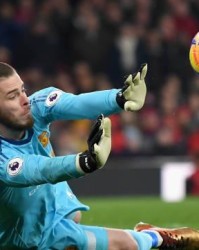  阿森纳门将神扑零封曼城创历史  