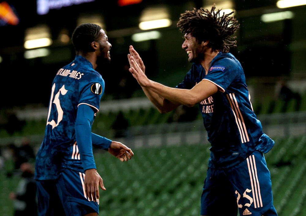  阿森纳刷新队史纪录，连续27场不败问鼎半程冠军  