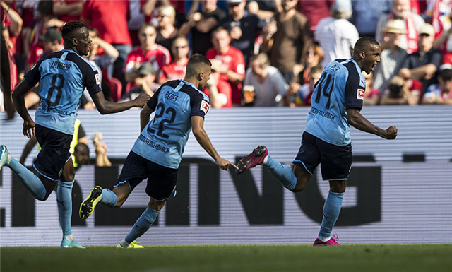  门兴小阿扎尔破门点燃德甲进攻火力